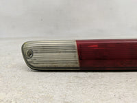 2004 Chevrolet Colorado Passenger Right Side Deck Lid Mounted Tail Light - Oemusedautoparts1.com