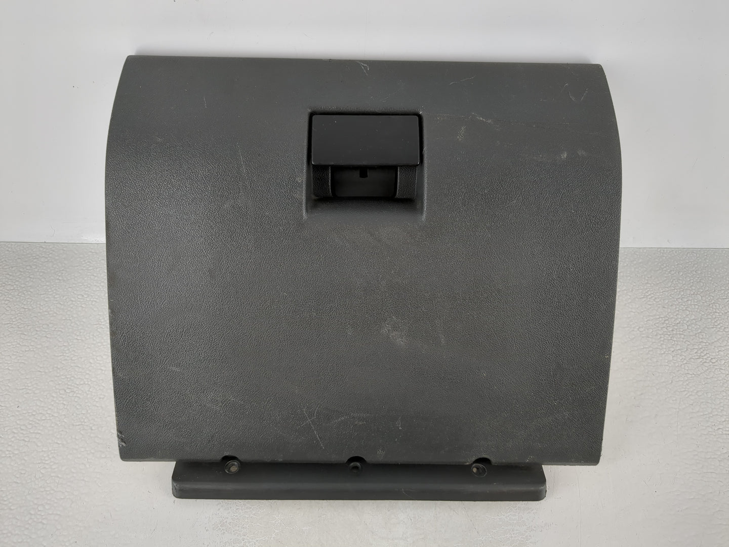 2005 Chevrolet Colorado Passenger Glove Box Door Storage Compartment - Oemusedautoparts1.com