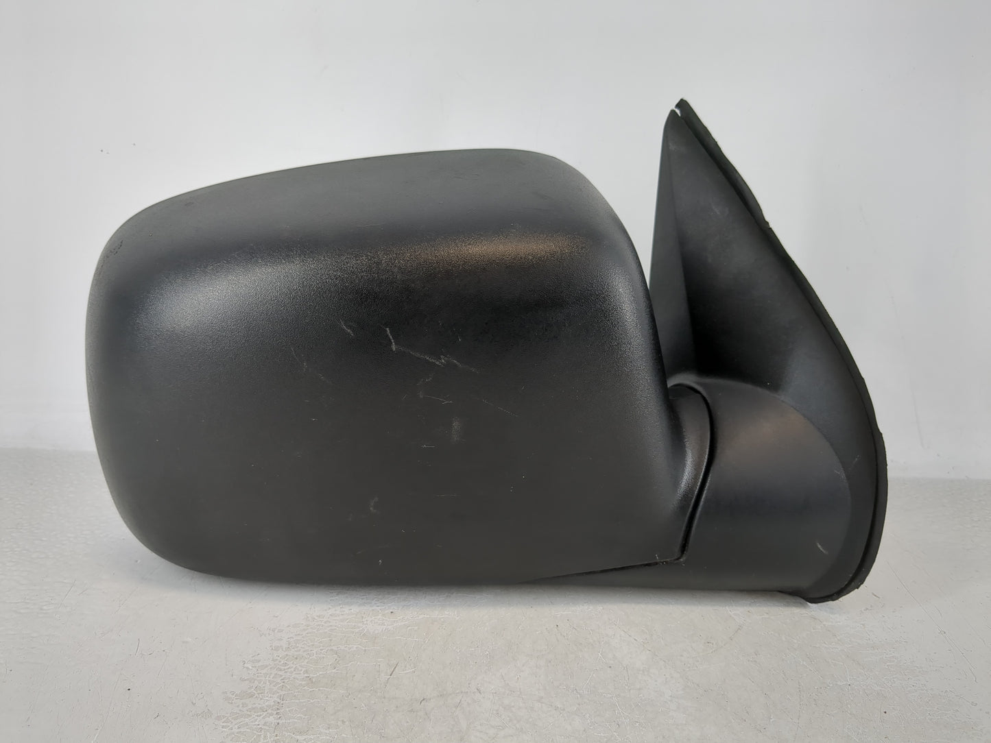 2004-2012 Chevrolet Colorado Passenger Right Side View Manual Door Mirror - Oemusedautoparts1.com
