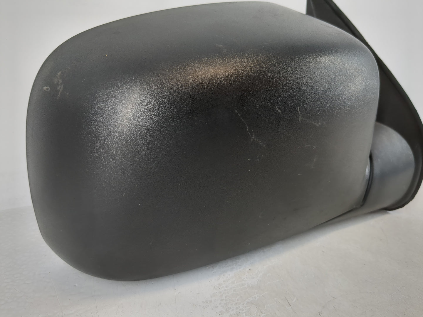 2004-2012 Chevrolet Colorado Passenger Right Side View Manual Door Mirror - Oemusedautoparts1.com