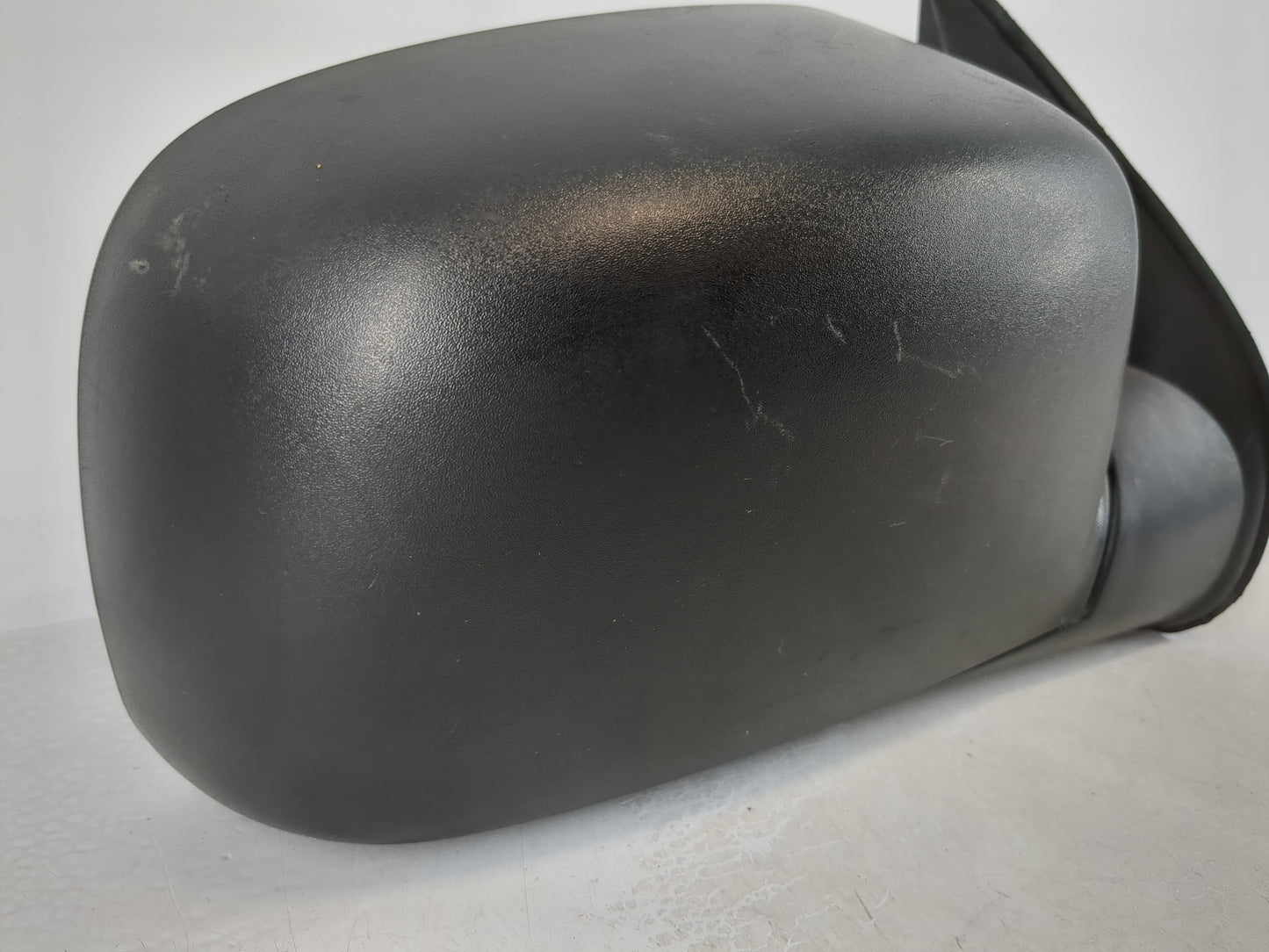 2004-2012 Chevrolet Colorado Passenger Right Side View Manual Door Mirror - Oemusedautoparts1.com