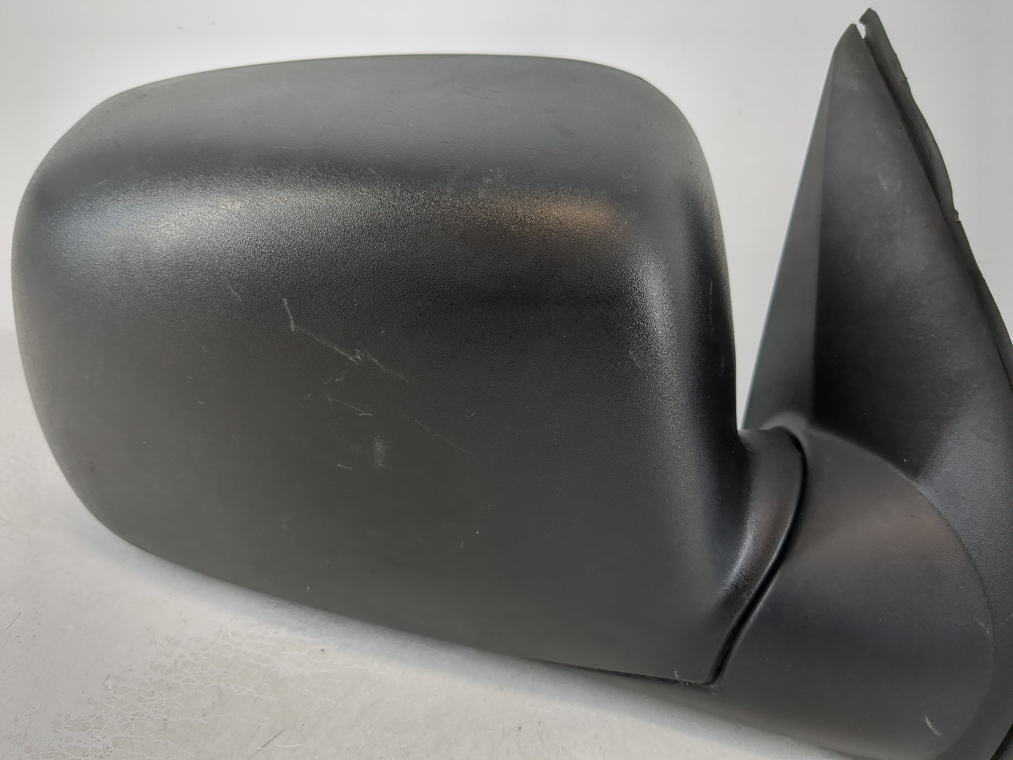 2004-2012 Chevrolet Colorado Passenger Right Side View Manual Door Mirror - Oemusedautoparts1.com