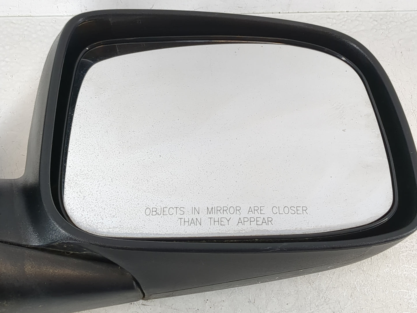 2004-2012 Chevrolet Colorado Passenger Right Side View Manual Door Mirror - Oemusedautoparts1.com