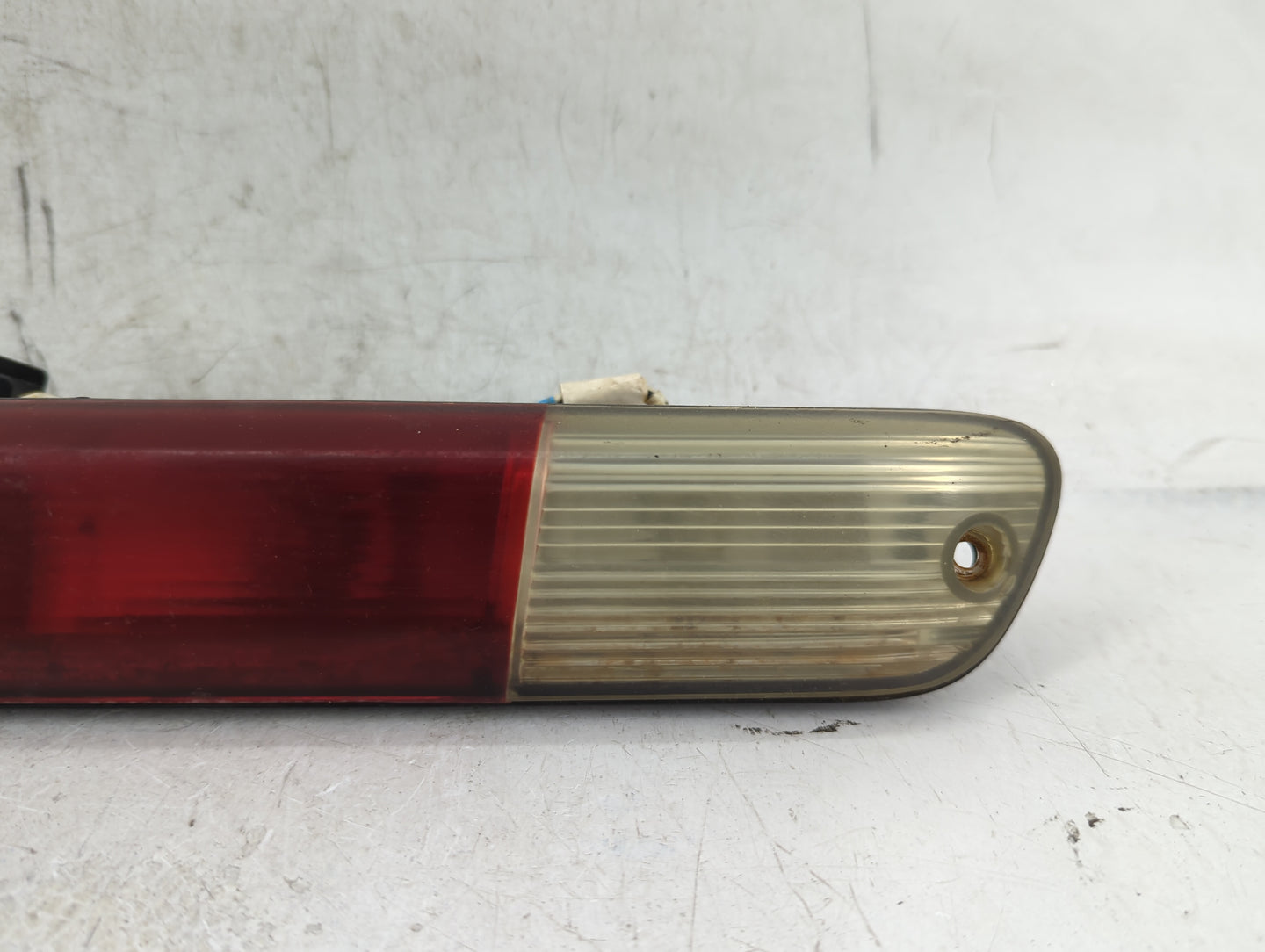 2005 Chevrolet Colorado Third Brake Light Tail Light Fits OEM Used Auto Parts - Oemusedautoparts1.com