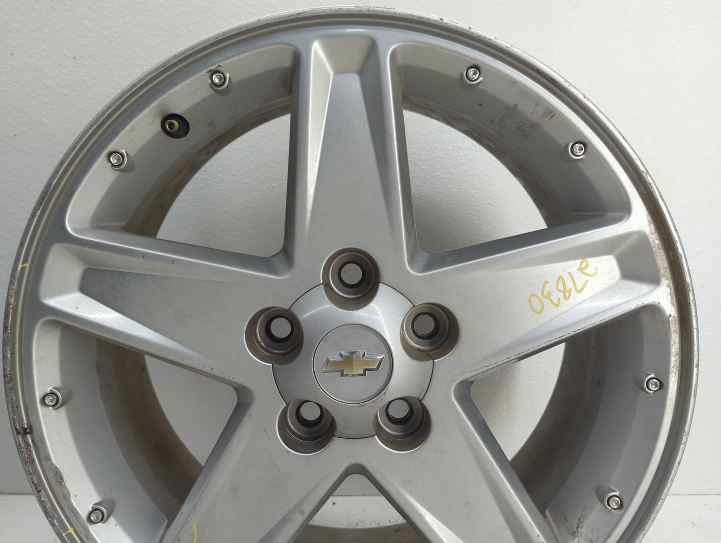 2005-2006 Chevrolet Equinox Oem Wheel Rim 1074293 - Oemusedautoparts1.com