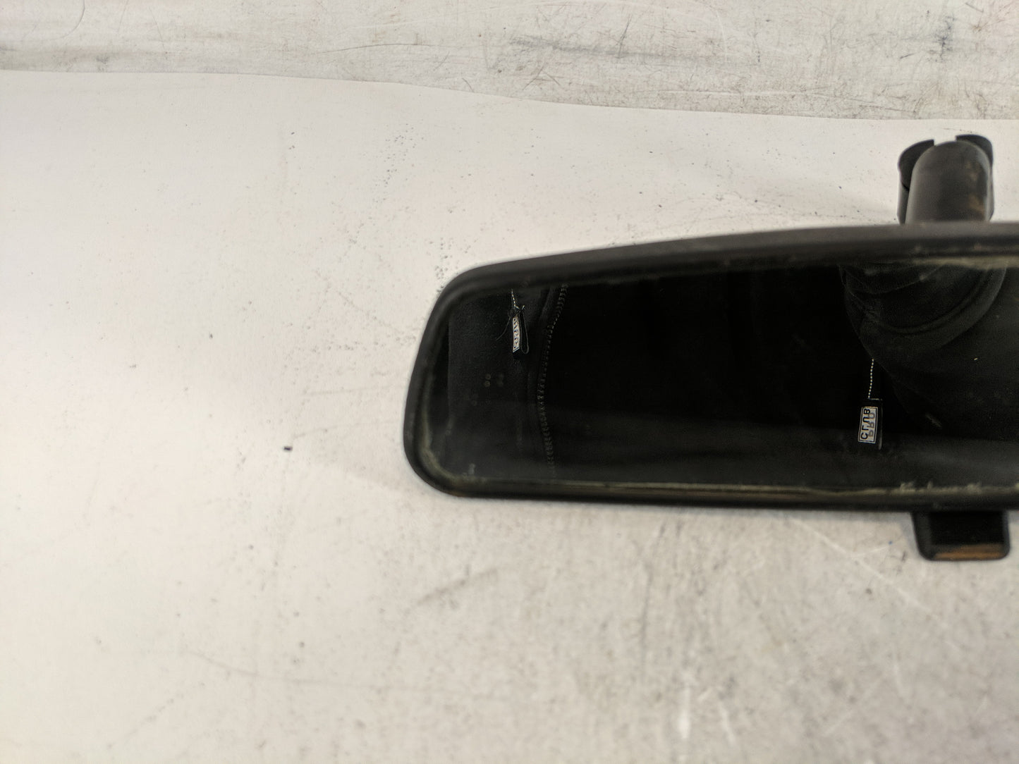 2005-2006 Chevrolet Equinox Interior Rear View Mirror Replacement OEM P/N:E8011083 Fits OEM Used Auto Parts - Oemusedautopar