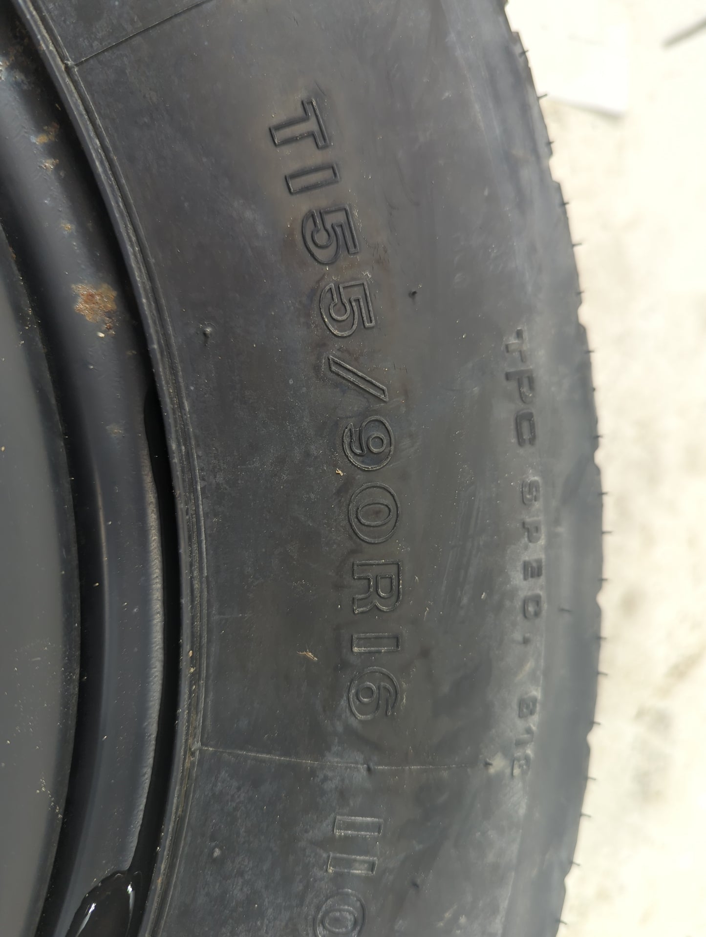 2005-2009 Chevrolet Equinox Spare Donut Tire Wheel Rim Oem 1264364 - Oemusedautoparts1.com