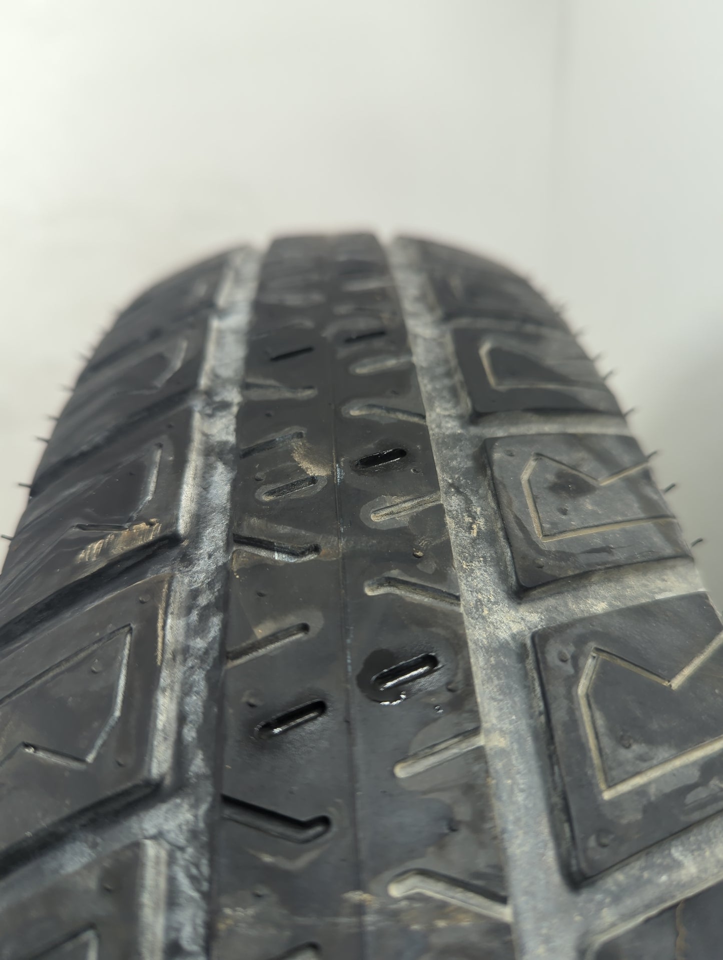 2005-2009 Chevrolet Equinox Spare Donut Tire Wheel Rim Oem 1264364 - Oemusedautoparts1.com