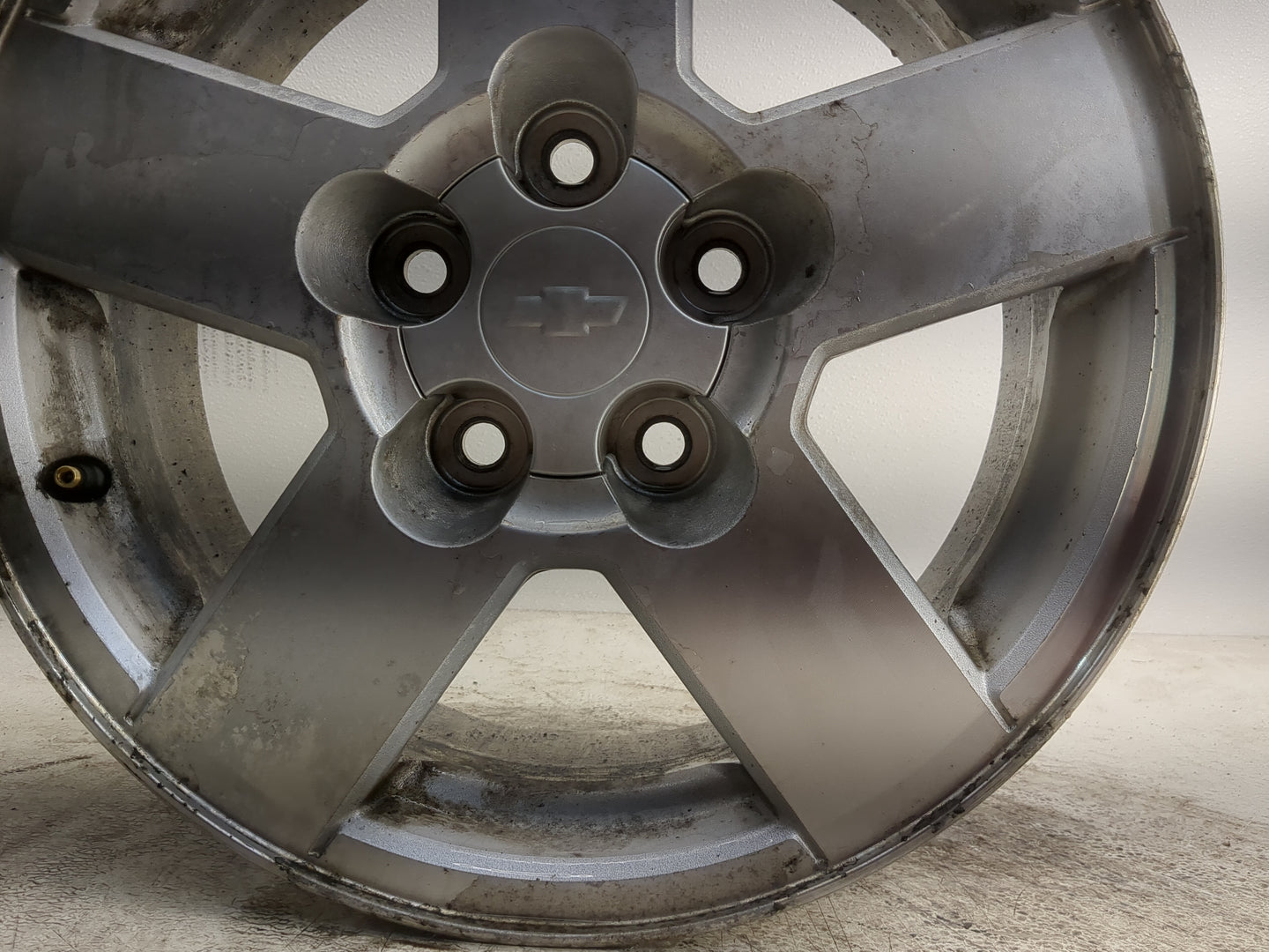 2005-2009 Chevrolet Equinox Oem Wheel Rim - Oemusedautoparts1.com