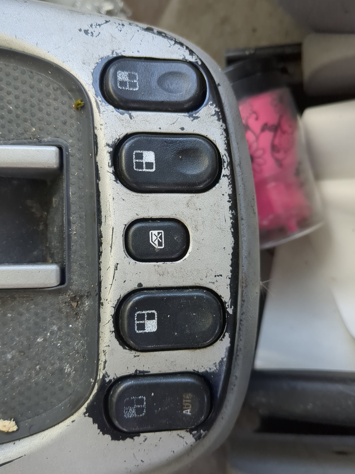 2005-2009 Chevrolet Equinox Master Power Window Switch Replacement Driver Side Left Fits Fits 2005 2006 2007 2008 2009 OEM U