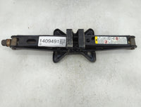2005 Chevrolet Equinox Spare Scissor Car Jack 1409491 - Oemusedautoparts1.com