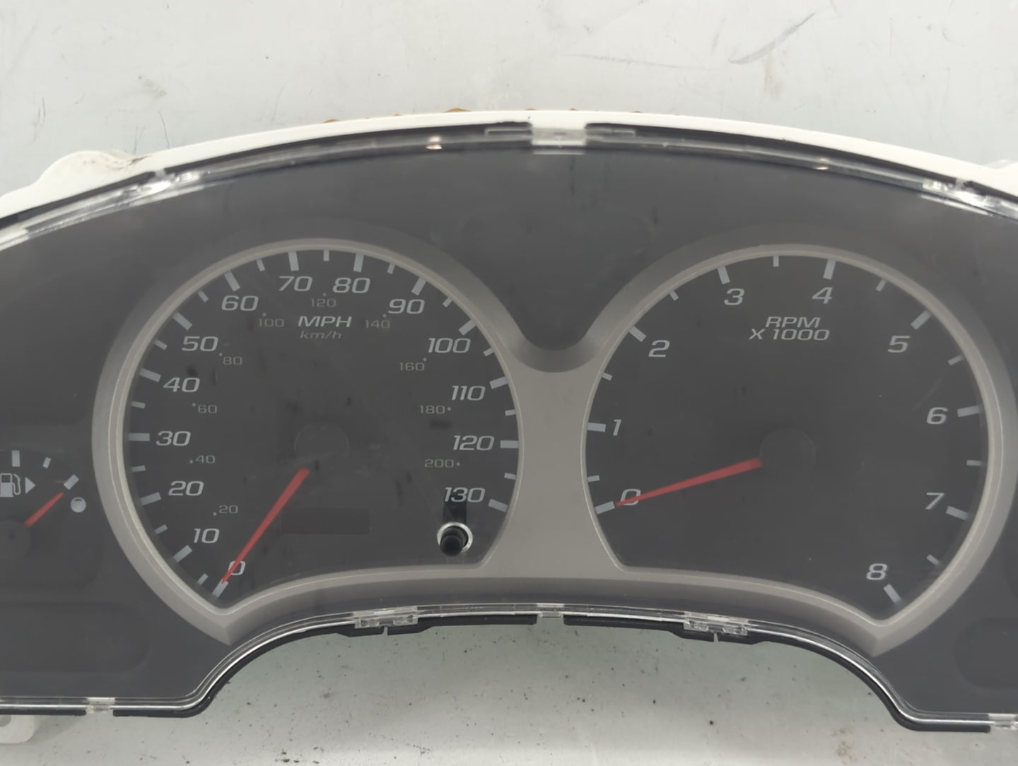 2005-2006 Chevrolet Equinox Instrument Cluster Speedometer Gauges P/N:191132043 Fits Fits 2005 2006 OEM Used Auto Parts - Oe
