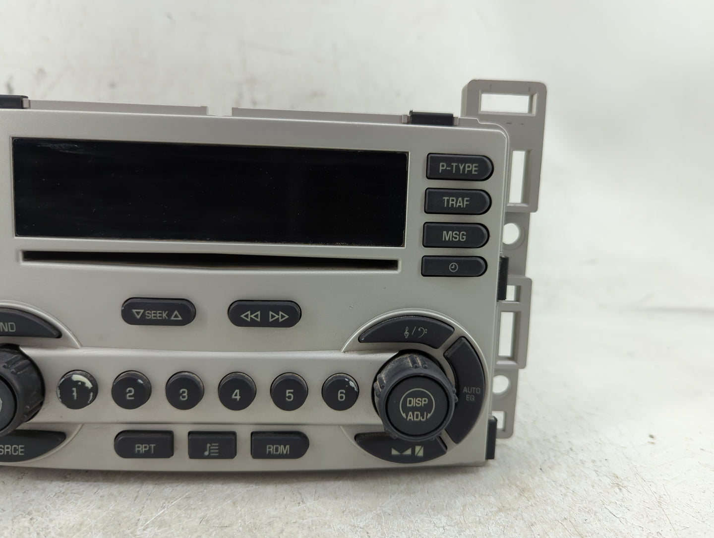 2005 Chevrolet Equinox Radio AM FM Cd Player Receiver Replacement P/N:15248614 Fits OEM Used Auto Parts - Oemusedautoparts1.
