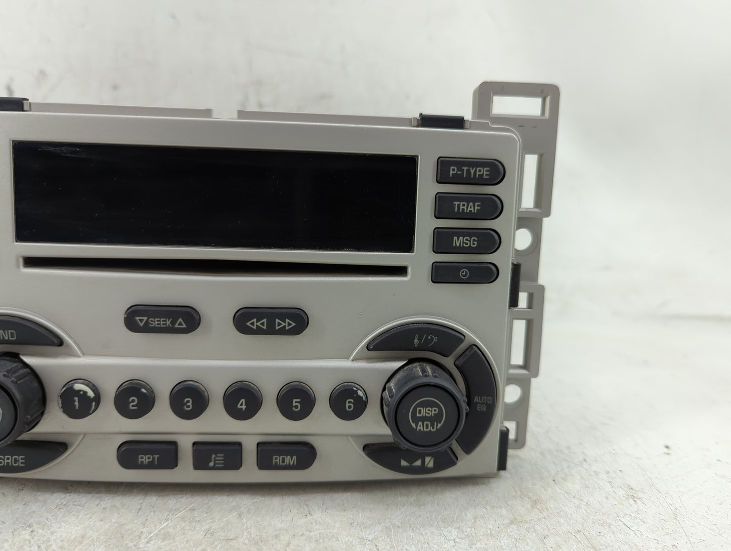 2005 Chevrolet Equinox Radio AM FM Cd Player Receiver Replacement P/N:15248614 Fits OEM Used Auto Parts - Oemusedautoparts1.