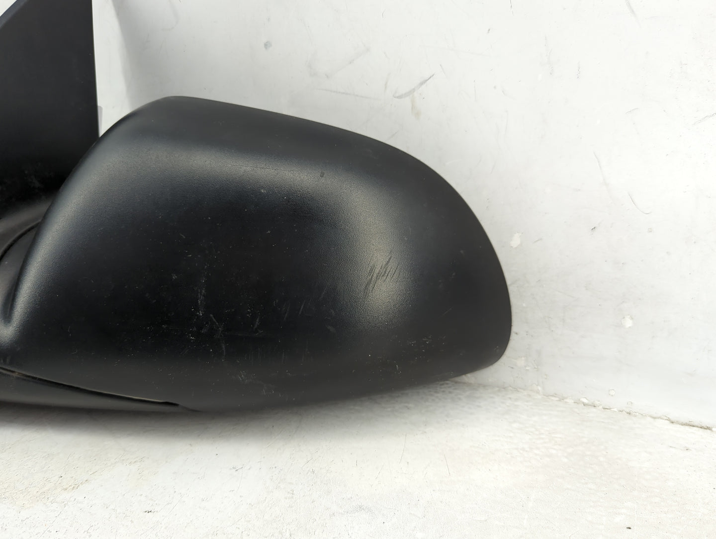 2005-2009 Chevrolet Equinox Driver Side View Mirror - Left Door Mirror OEM Used - Oemusedautoparts1.com