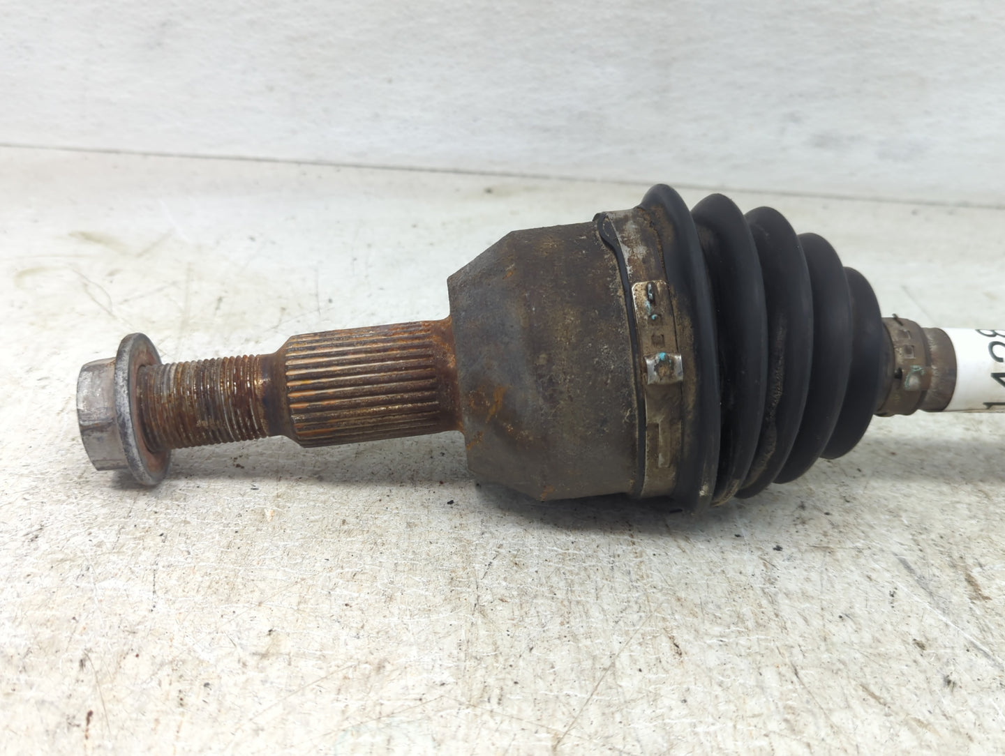 2005-2006 Chevrolet Equinox Axle Shaft Front Passenger Cv C/v - Oemusedautoparts1.com