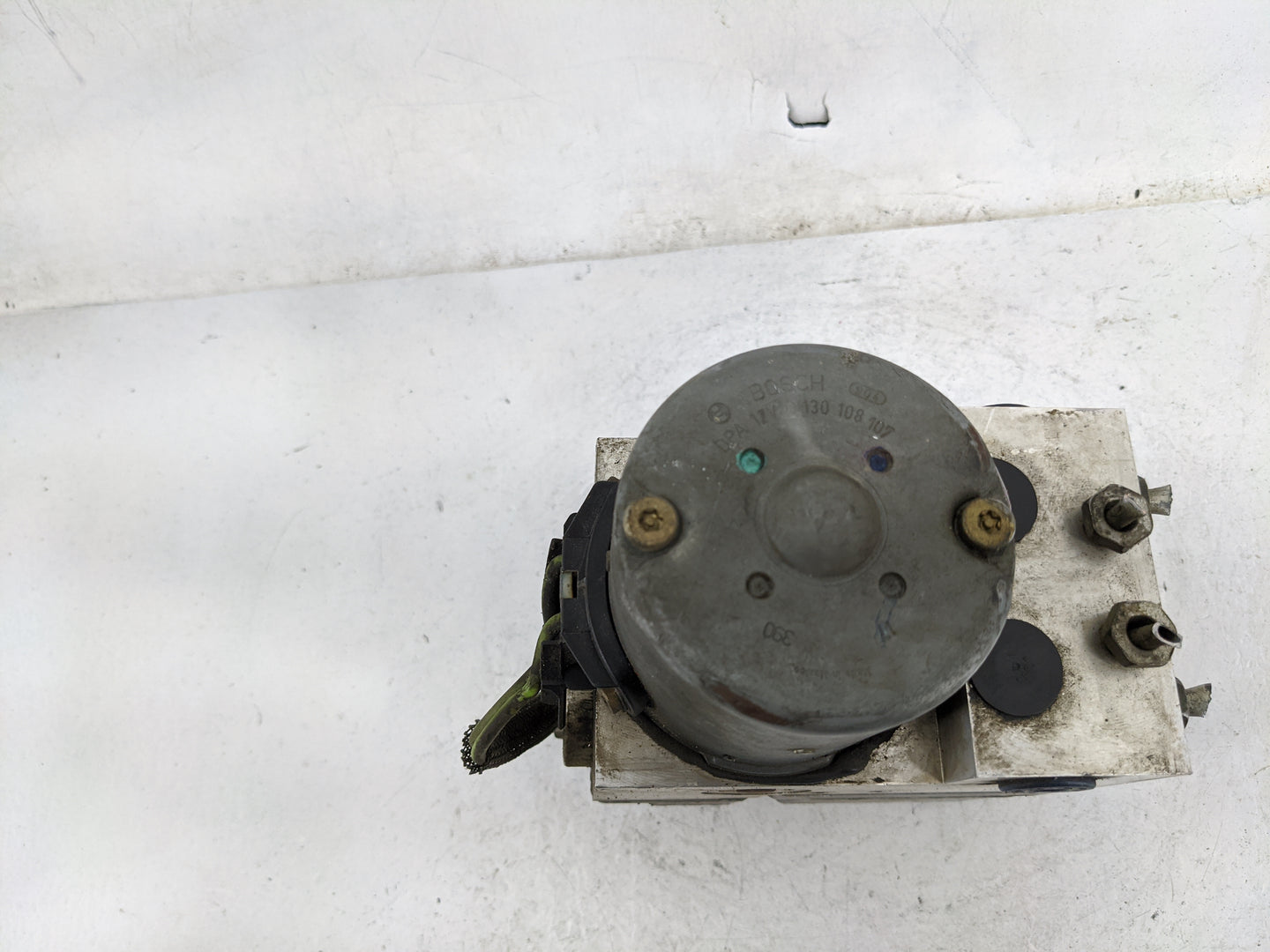 2005 Chevrolet Equinox ABS Pump Control Module Replacement P/N:08931357194A 0273004357, 0265217027, 12730130108107 Fits OEM 