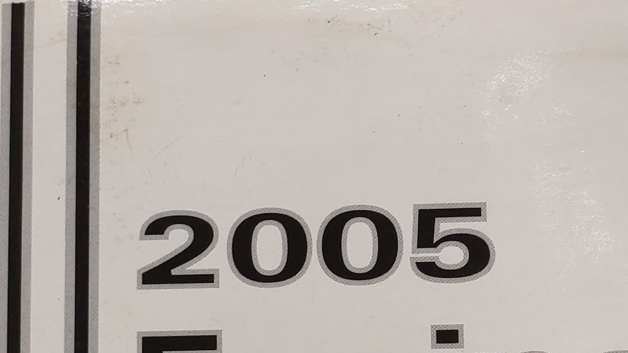 2005 Chevrolet Equinox Owners Manual Book Guide OEM Used Auto Parts - Oemusedautoparts1.com