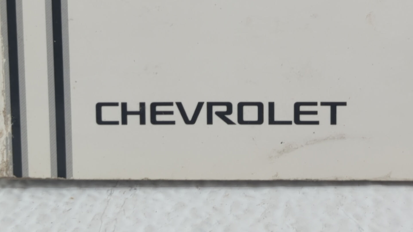 2005 Chevrolet Equinox Owners Manual Book Guide OEM Used Auto Parts - Oemusedautoparts1.com