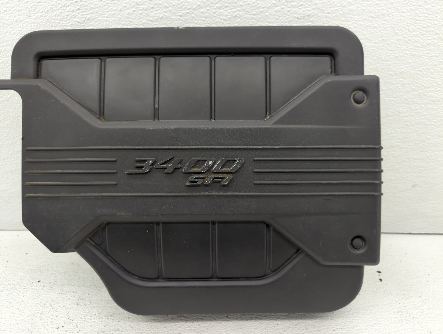2005 Chevrolet Equinox Engine Cover - Oemusedautoparts1.com