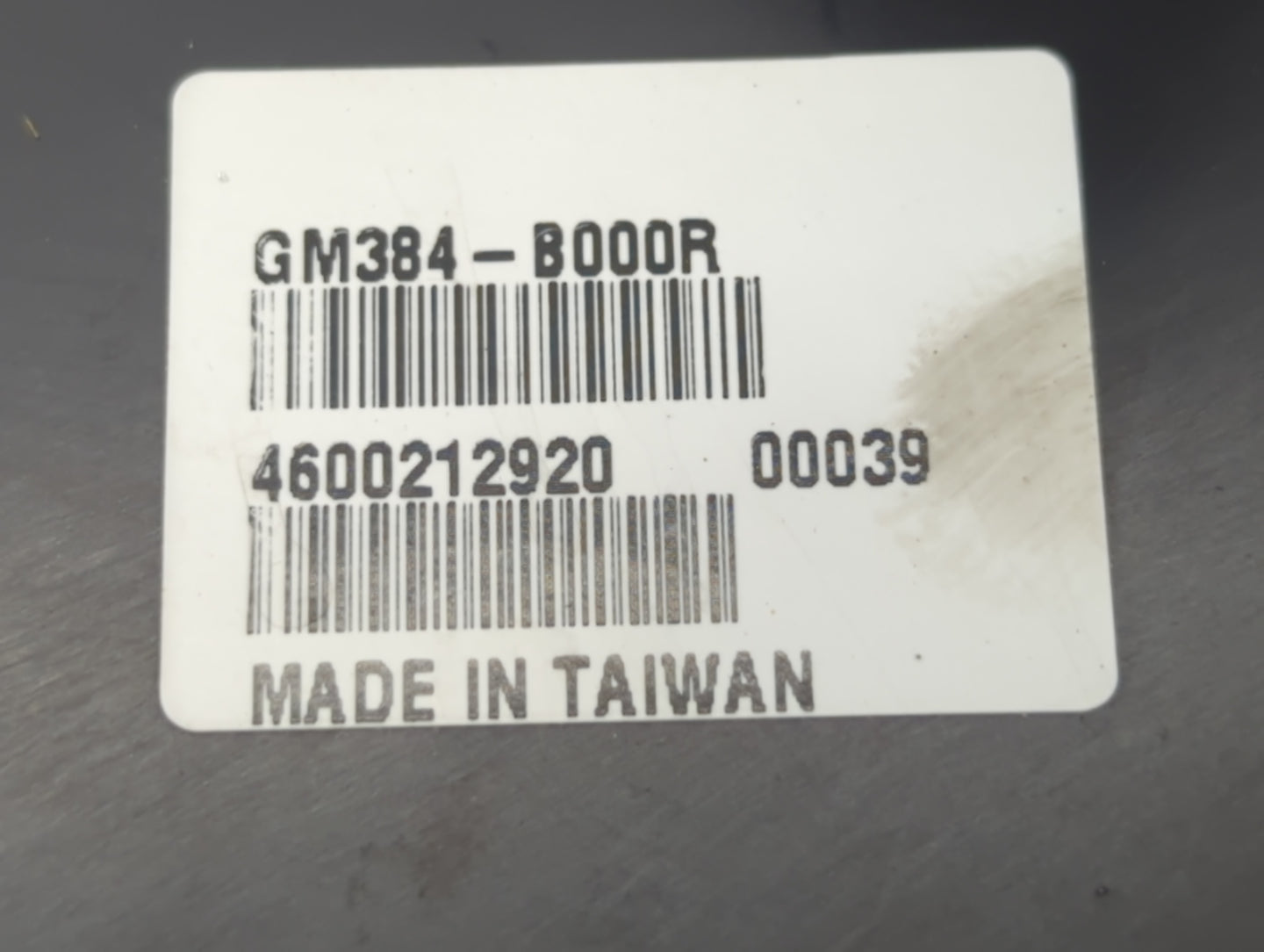 2005-2009 Chevrolet Equinox Tail Light Assembly Passenger Right OEM P/N:GM384-B000R Fits Fits 2005 2006 2007 2008 2009 OEM U