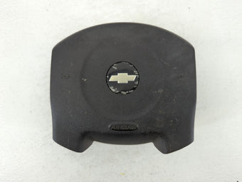 compare product 2005-2006 Chevrolet Equinox Air Bag Driver Left Steering Wheel Mounted P/N:AB2272Q2C0KDL3 Fits Fits 2005 2006 OEM Used Auto Parts