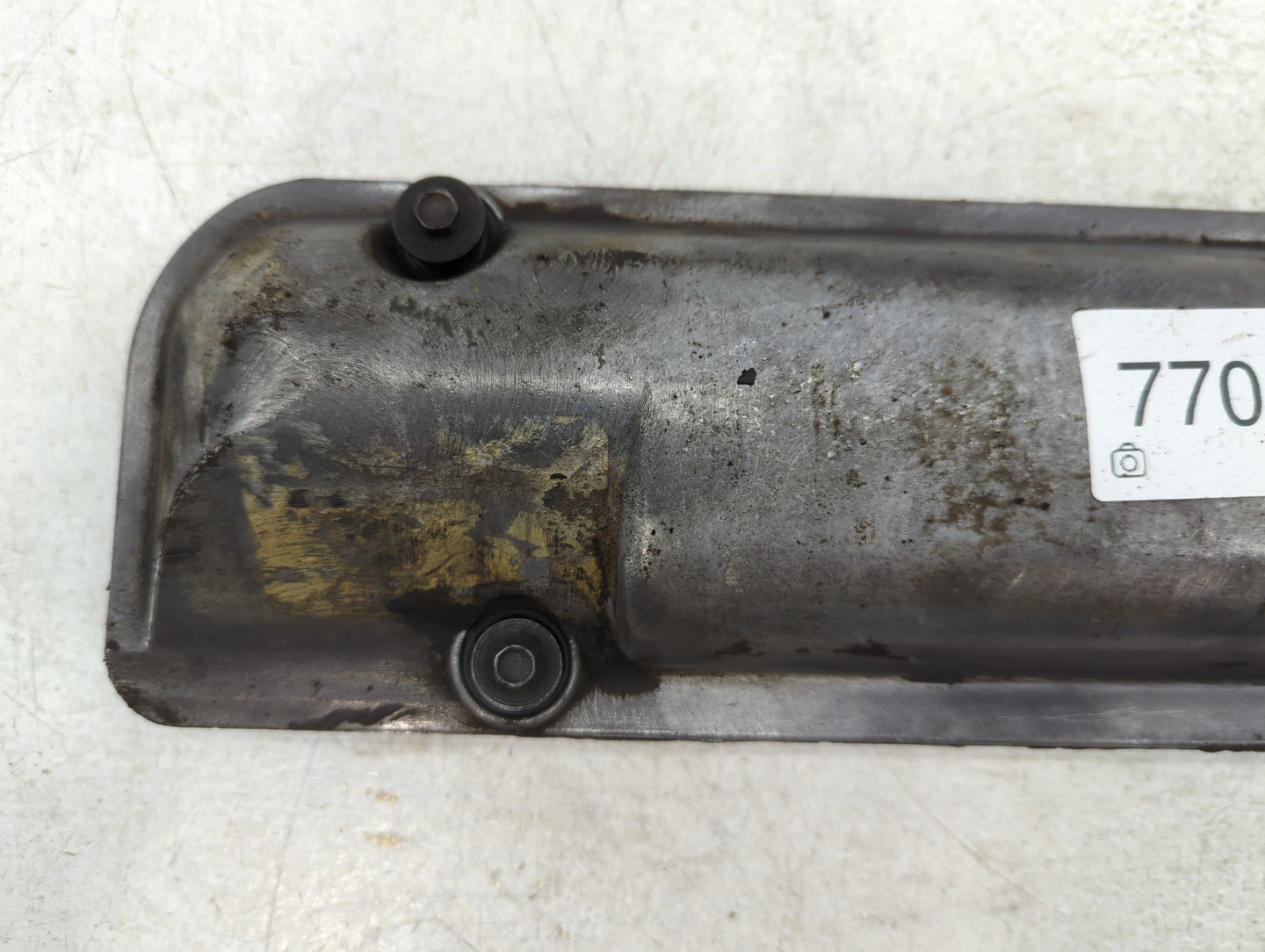2005 Chevrolet Equinox Passenger Right Cylinder Head Valve Cover P/N:GM 12568147 Fits OEM Used Auto Parts - Oemusedautoparts