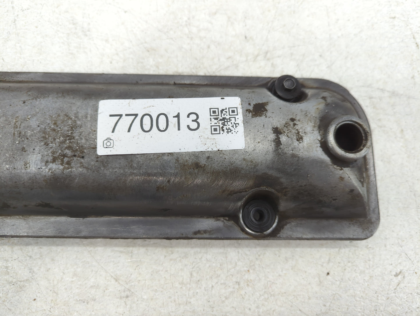2005 Chevrolet Equinox Passenger Right Cylinder Head Valve Cover P/N:GM 12568147 Fits OEM Used Auto Parts - Oemusedautoparts