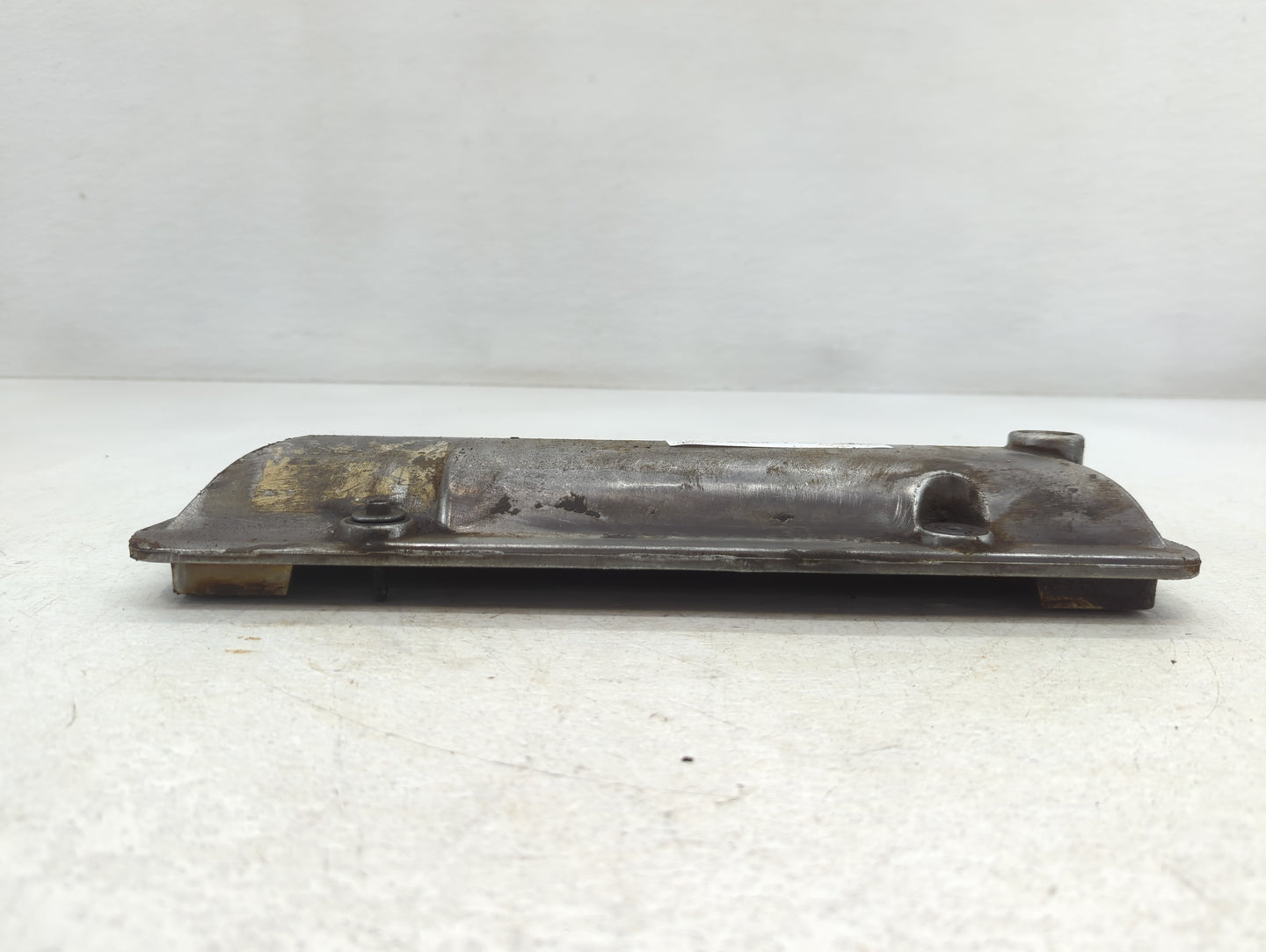 2005 Chevrolet Equinox Passenger Right Cylinder Head Valve Cover P/N:GM 12568147 Fits OEM Used Auto Parts - Oemusedautoparts