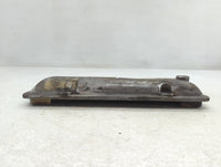 2005 Chevrolet Equinox Passenger Right Cylinder Head Valve Cover P/N:GM 12568147 Fits OEM Used Auto Parts - Oemusedautoparts