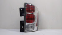 2005 Chevrolet Equinox Tail Light Assembly Passenger Right OEM P/N:548077 30796268, GM384-B000R Fits Fits 2006 2007 2008 200