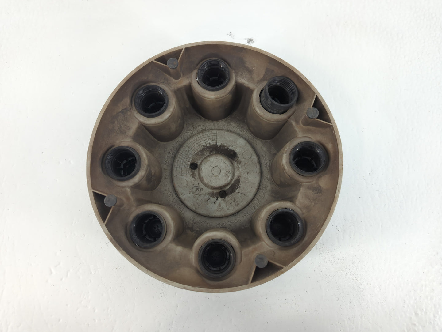 2005 Chevrolet Express 2500 Rim Wheel Center Cap - Oemusedautoparts1.com