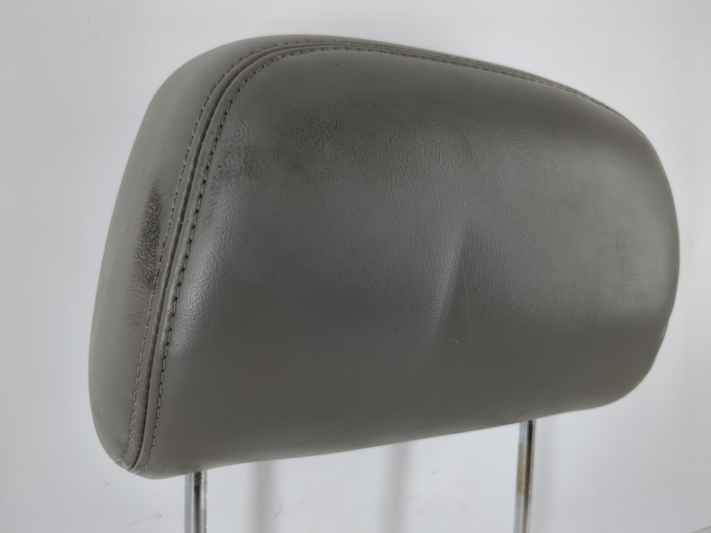 2002 Chevrolet Impala Headrest Head Rest Front Driver Passenger Seat - Oemusedautoparts1.com
