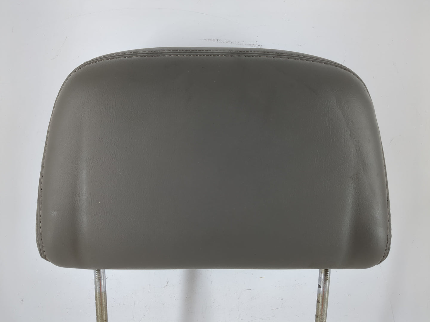 2002 Chevrolet Impala Headrest Head Rest Front Driver Passenger Seat - Oemusedautoparts1.com