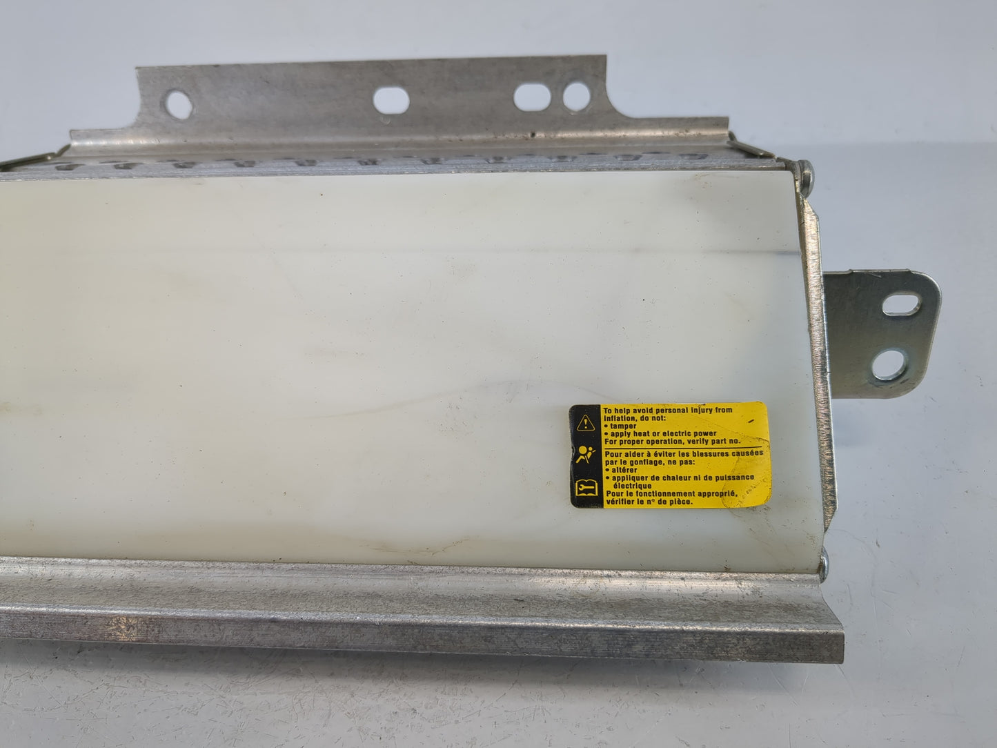 2001-2005 Chevrolet Impala Air Bag Passenger Right Dashboard OEM P/N:GRNR8S40AET Fits Fits 2001 2002 2003 2004 2005 OEM Used