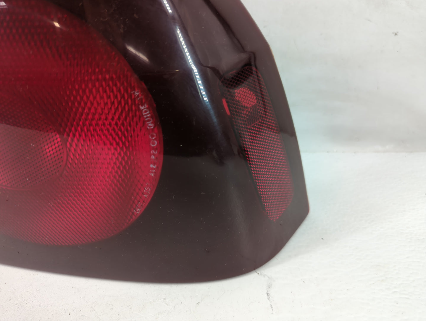 2004-2005 Chevrolet Impala Tail Light Assembly Driver Left OEM P/N:16525262 Fits Fits 2004 2005 OEM Used Auto Parts - Oemuse