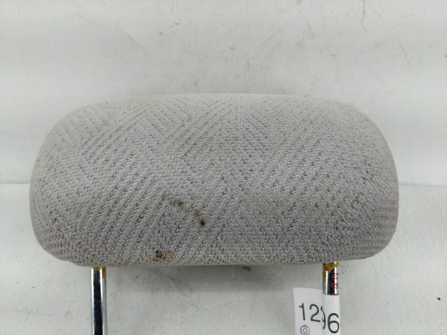 2005 Chevrolet Impala Headrest Head Rest Rear Seat Fits OEM Used Auto Parts - Oemusedautoparts1.com