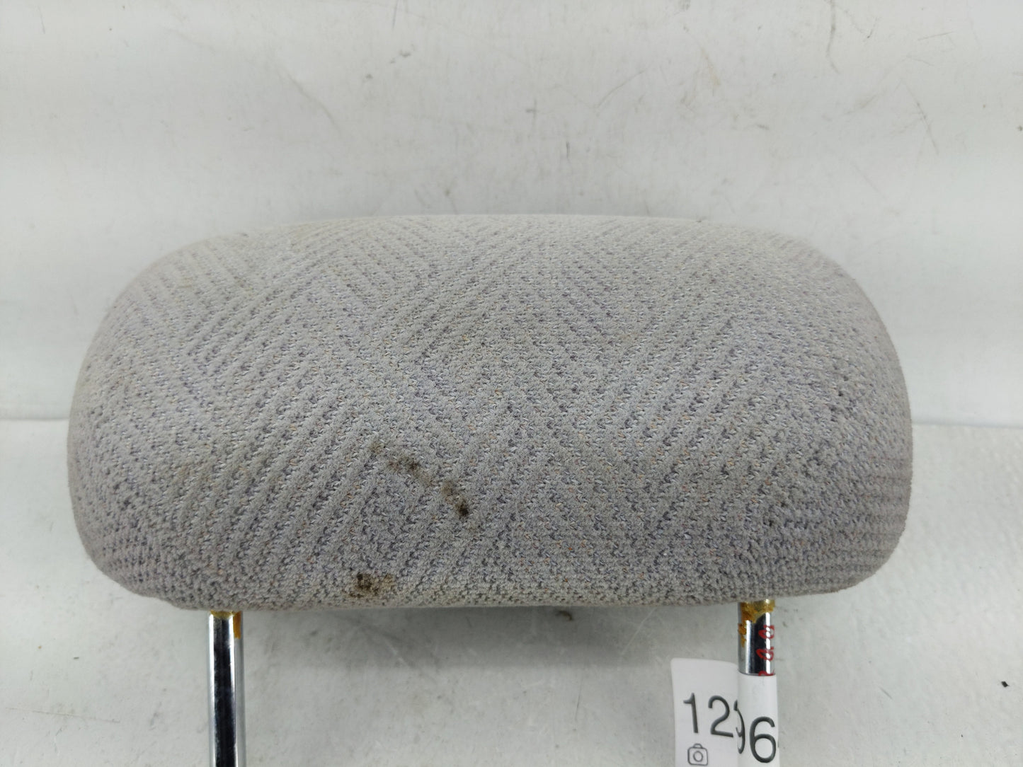 2005 Chevrolet Impala Headrest Head Rest Rear Seat Fits OEM Used Auto Parts - Oemusedautoparts1.com