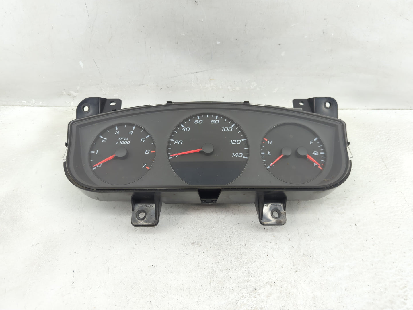 2006 Chevrolet Impala Instrument Cluster Speedometer Gauges P/N:28044789 15867383 Fits OEM Used Auto Parts - Oemusedautopart