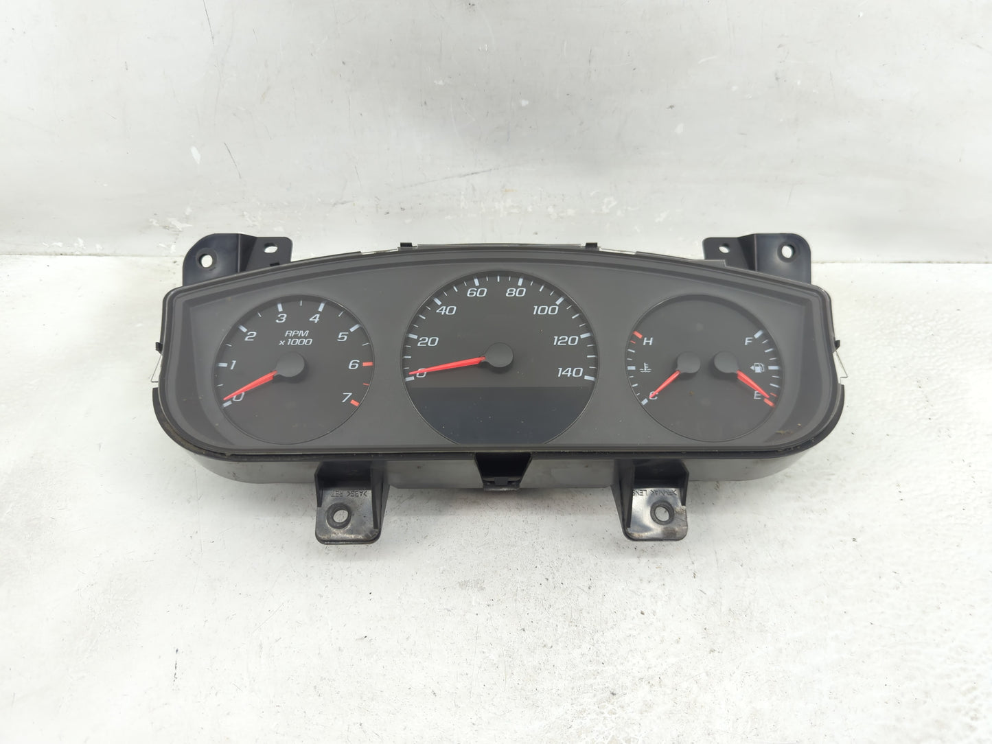 2006 Chevrolet Impala Instrument Cluster Speedometer Gauges P/N:28044789 15867383 Fits OEM Used Auto Parts - Oemusedautopart