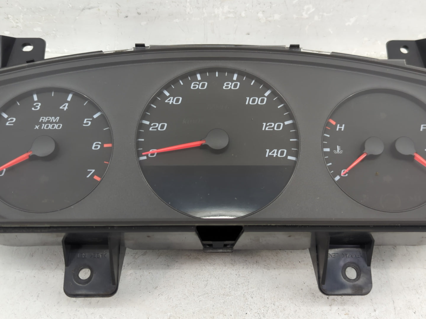 2006 Chevrolet Impala Instrument Cluster Speedometer Gauges P/N:28044789 15867383 Fits OEM Used Auto Parts - Oemusedautopart