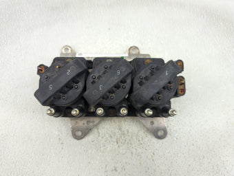 compare product 2003-2005 Chevrolet Impala PCM Engine Control Computer ECU ECM PCU OEM P/N:1103961 Fits Fits 2003 2004 2005 OEM Used Auto Parts