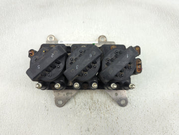 2003-2005 Chevrolet Impala PCM Engine Control Computer ECU ECM PCU OEM P/N:1103961 Fits Fits 2003 2004 2005 OEM Used Auto Pa