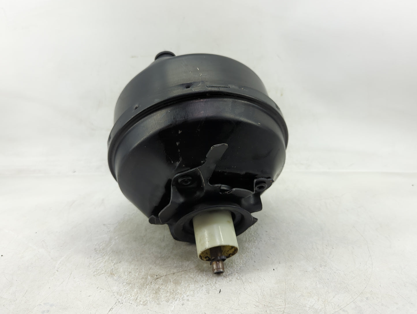 2000-2005 Chevrolet Impala Power Brake Booster Oem - Oemusedautoparts1.com