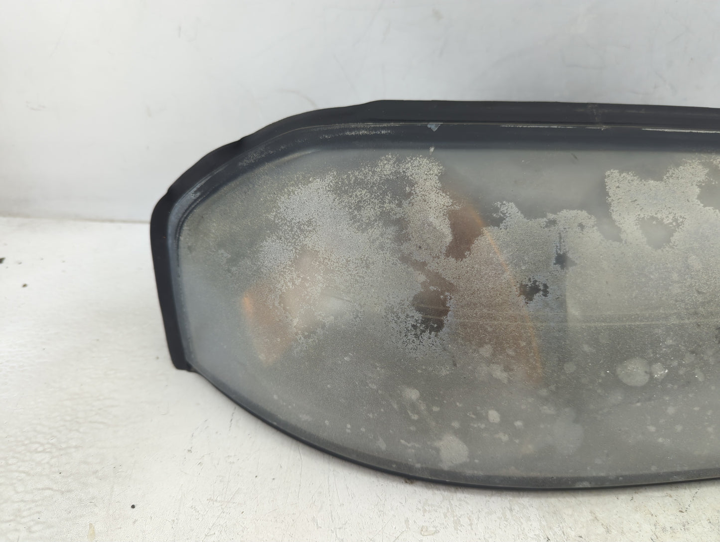 2004-2005 Chevrolet Impala Passenger Right Oem Head Light Headlight Lamp - Oemusedautoparts1.com
