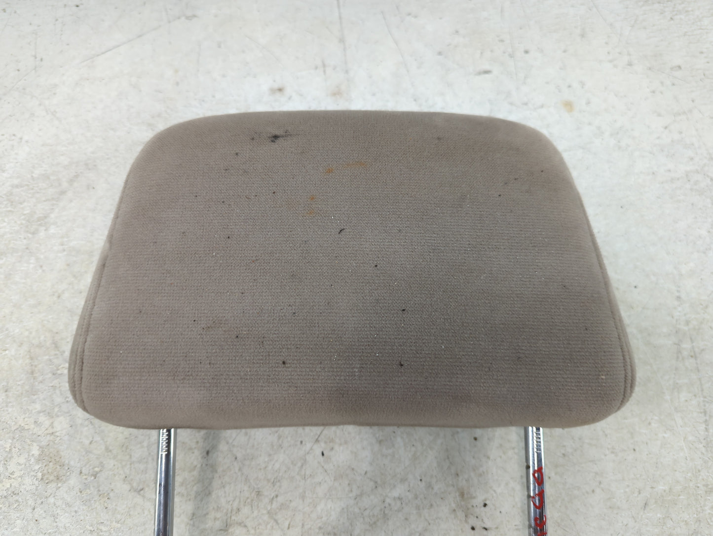 2001-2005 Chevrolet Impala Headrest Head Rest Rear Seat Fits Fits 2001 2002 2003 2004 2005 OEM Used Auto Parts - Oemusedauto