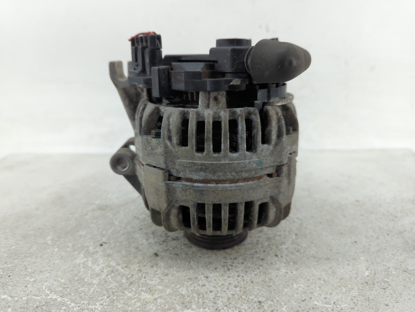 2004-2005 Chevrolet Impala Alternator Replacement Generator Charging Assembly Engine OEM P/N:0 124 415 033 Fits OEM Used Aut