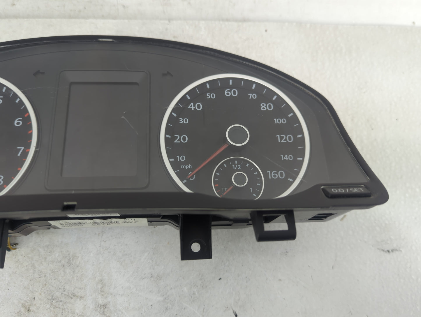 2003-2005 Chevrolet Impala Instrument Cluster Speedometer Gauges P/N:5N0920 961A Fits Fits 2003 2004 2005 OEM Used Auto Part