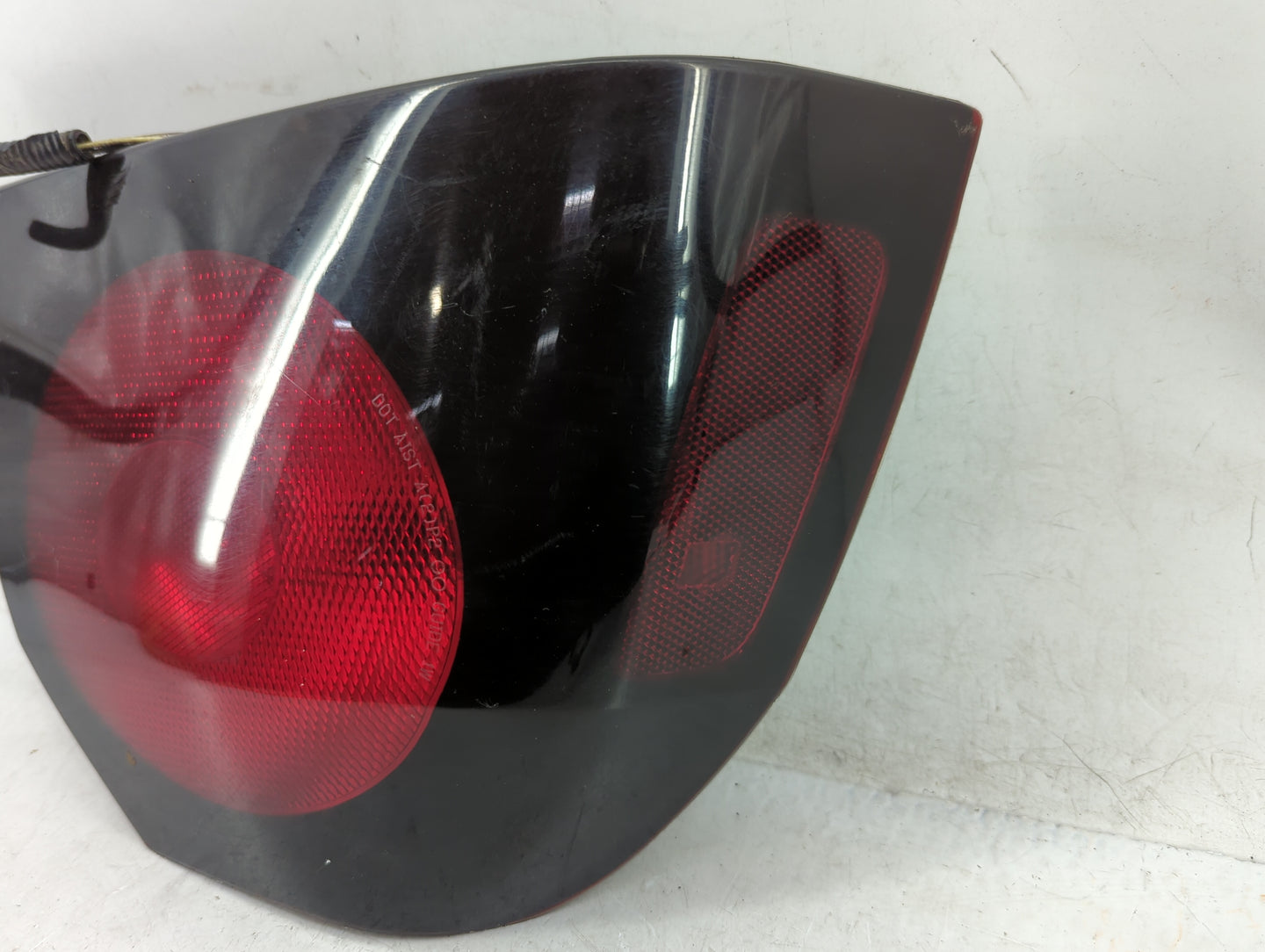 2004-2005 Chevrolet Impala Tail Light Assembly Driver Left OEM P/N:16525261 Fits Fits 2004 2005 OEM Used Auto Parts - Oemuse