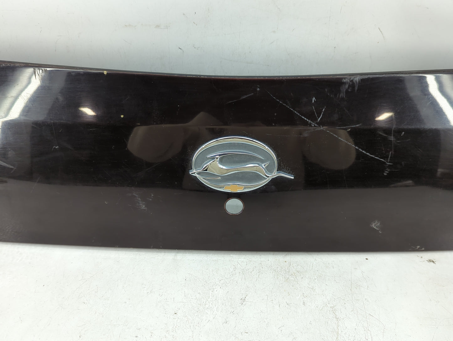 2002-2005 Chevrolet Impala Tail Light Assembly Driver Left OEM P/N:16525253 Fits Fits 2002 2003 2004 2005 OEM Used Auto Part
